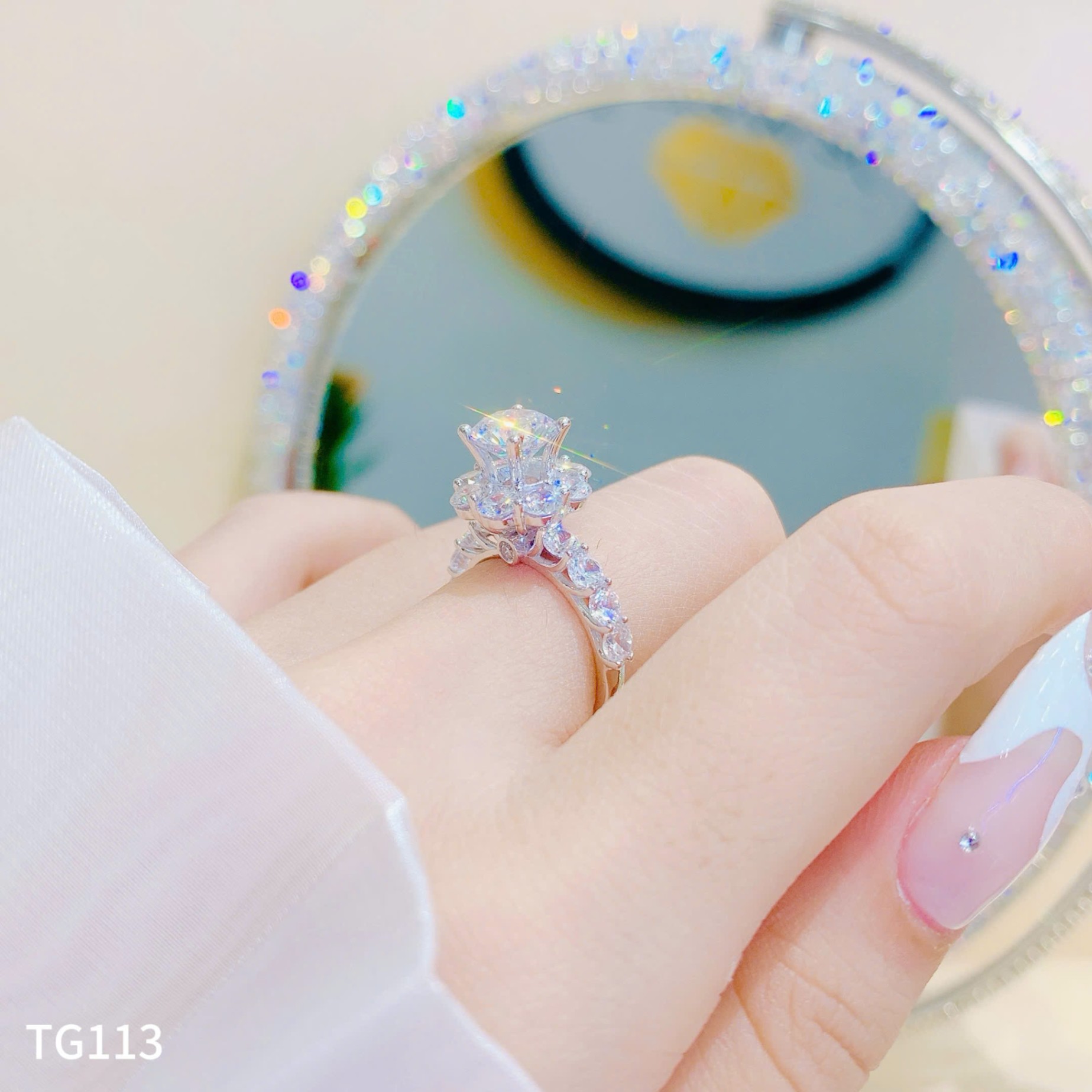 NHẪN HOA MAI TRÒN NI 9 CHỦ 7LI2