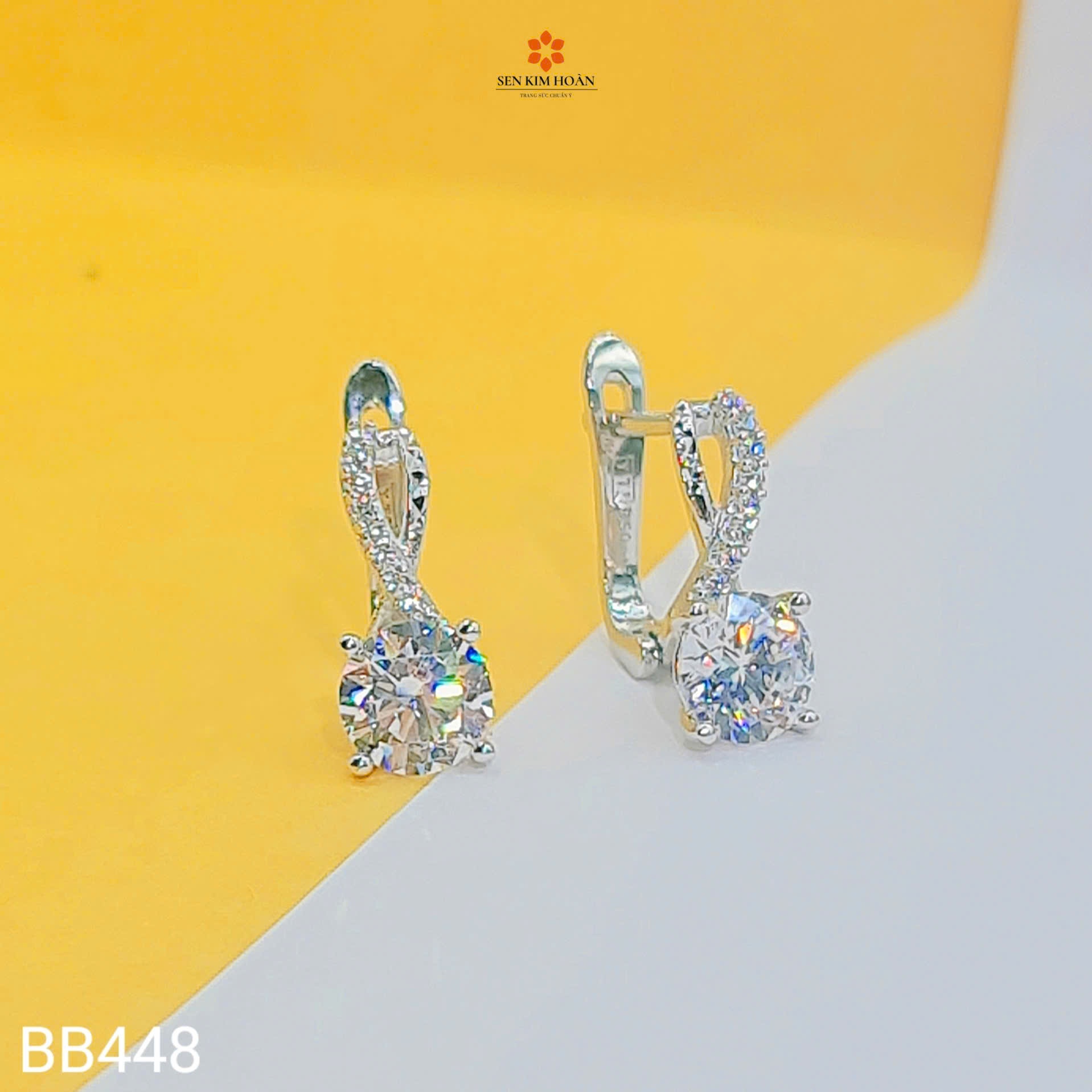 BÔNG TAI KHÓA GÀI HỘT 6LI5