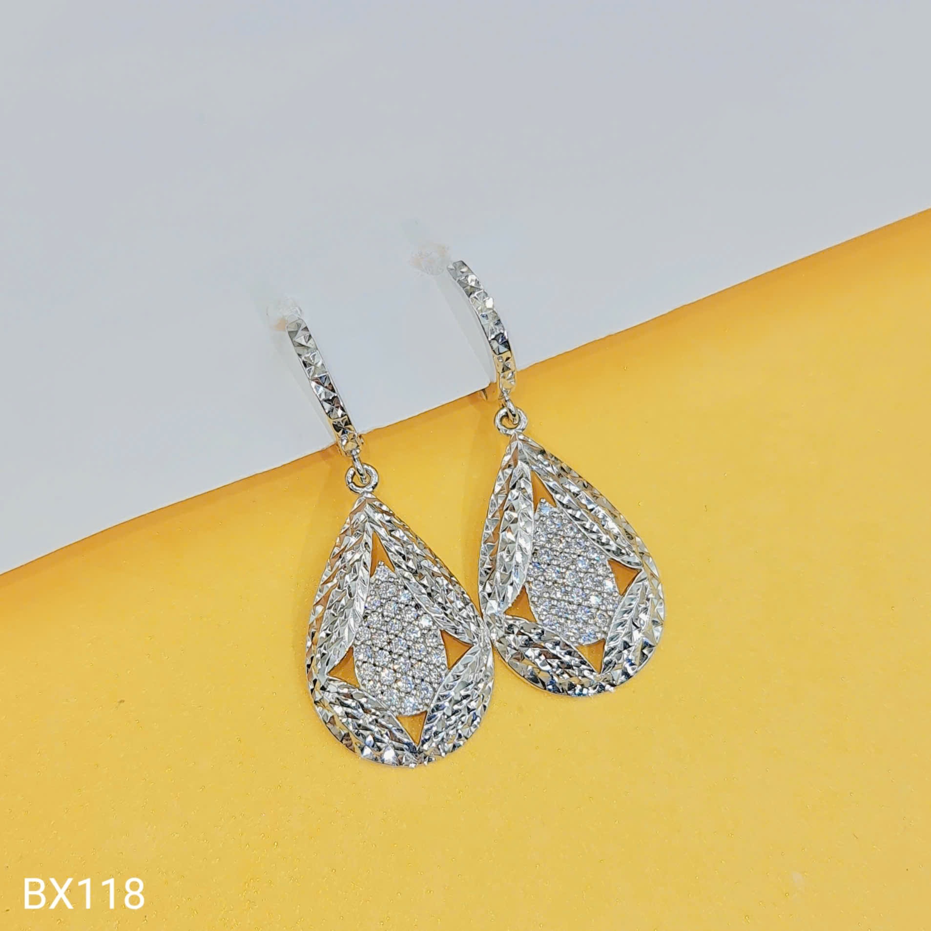BÔNG TAI CAO CẤP BX118