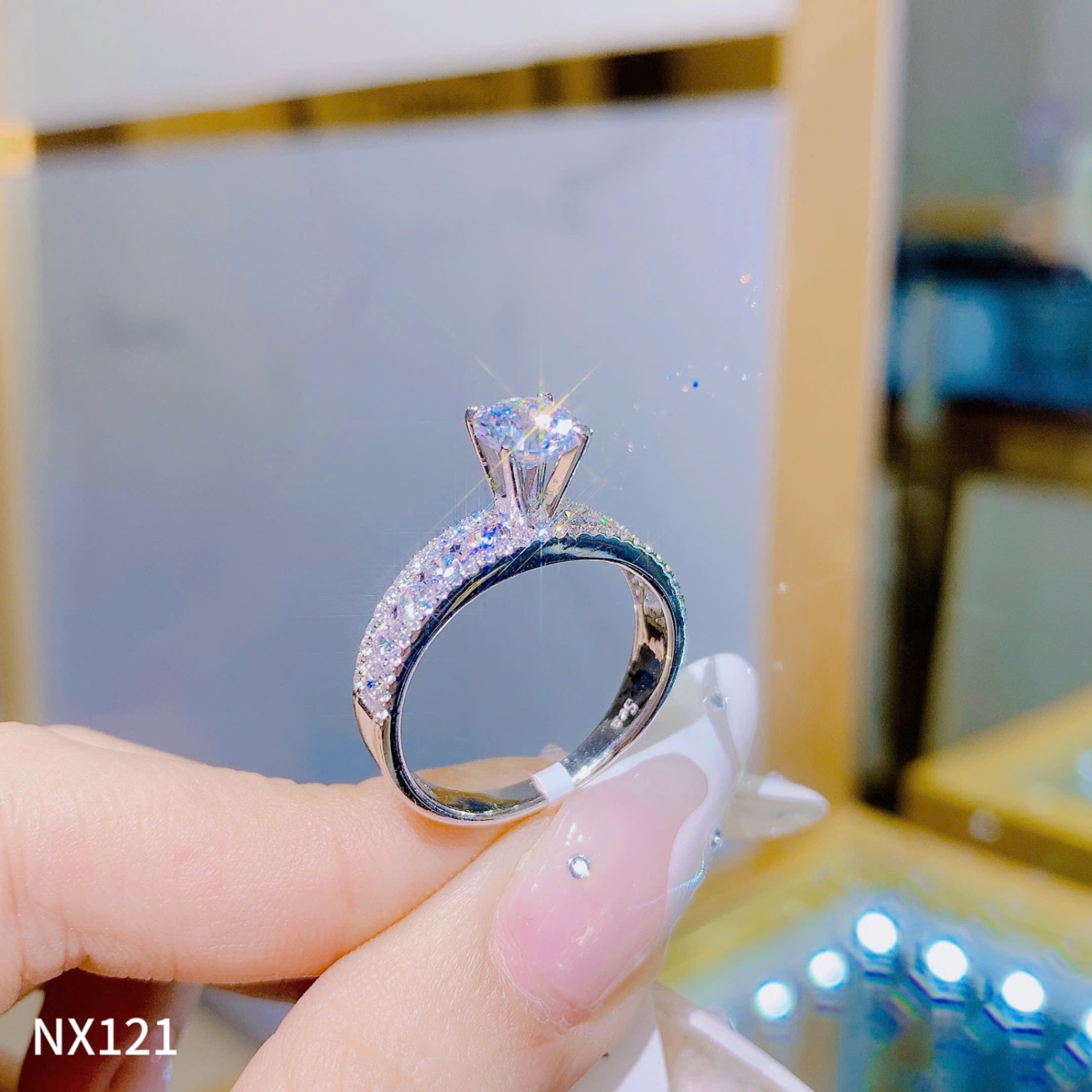 NHẪN CAO CẤP NX121-17