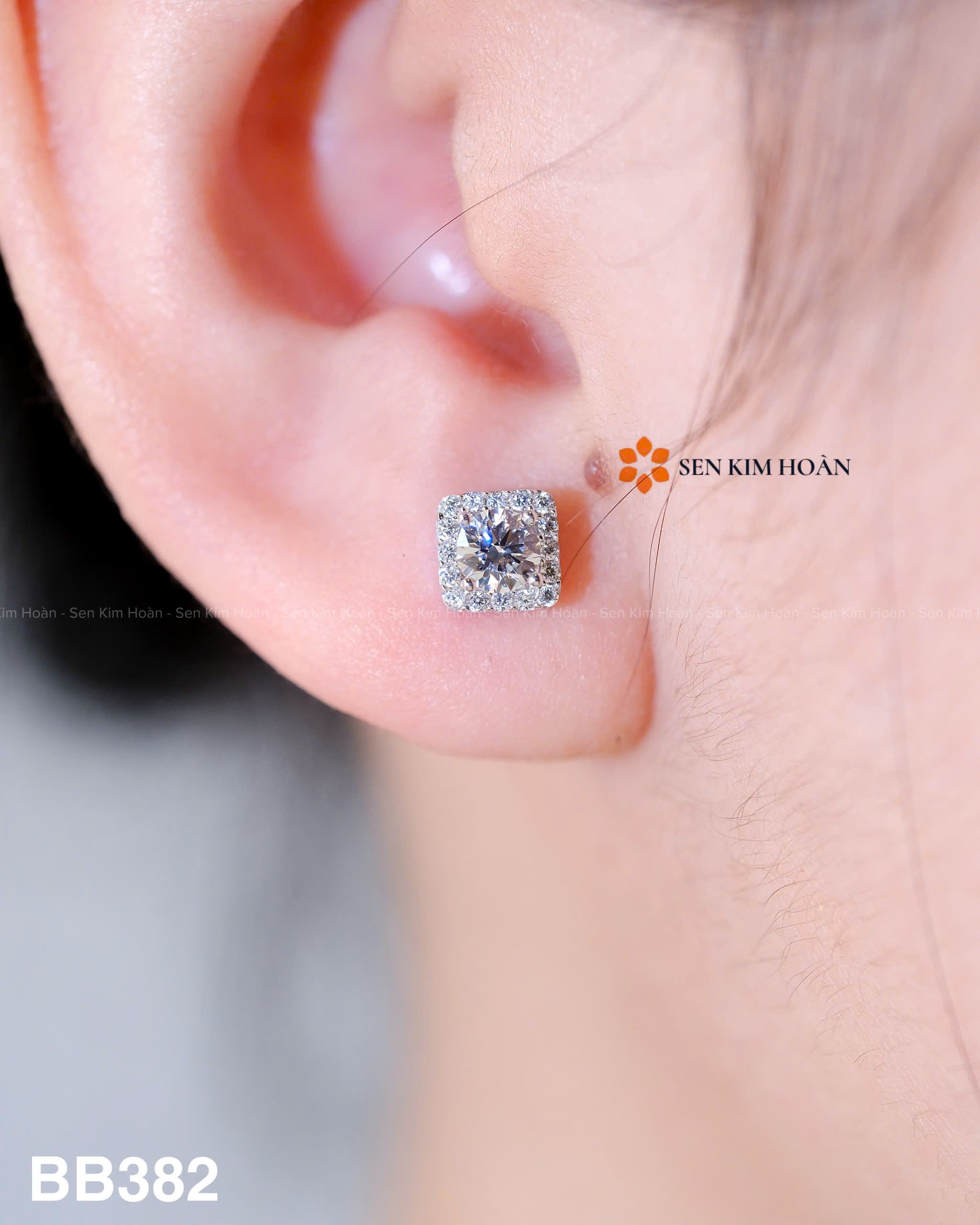 BÔNG TAI KHÓA VẶN HALO VUÔNG CHỦ 4LI