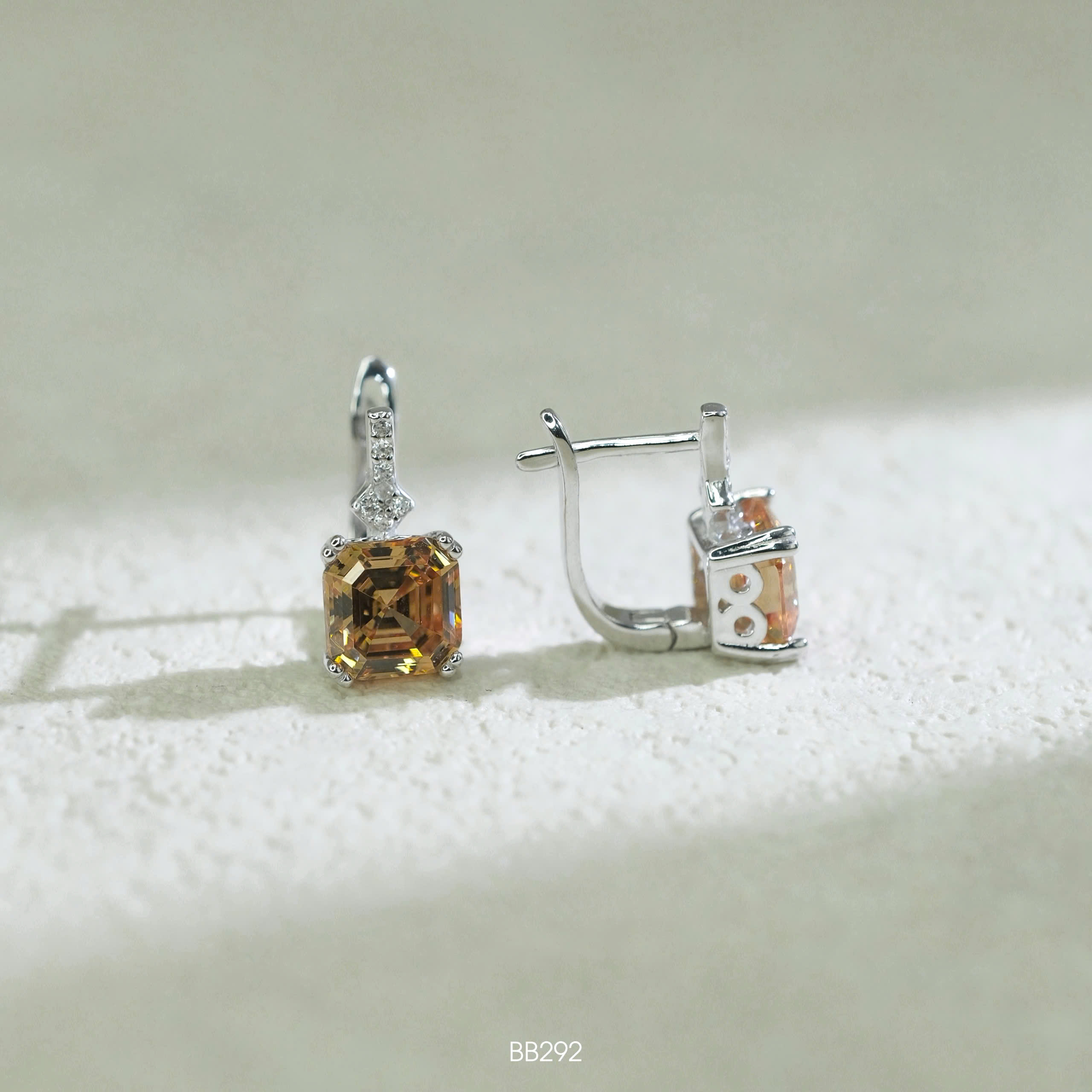 Bông bạc đá CZ Emerald trà - SKH BB292-TRÀ