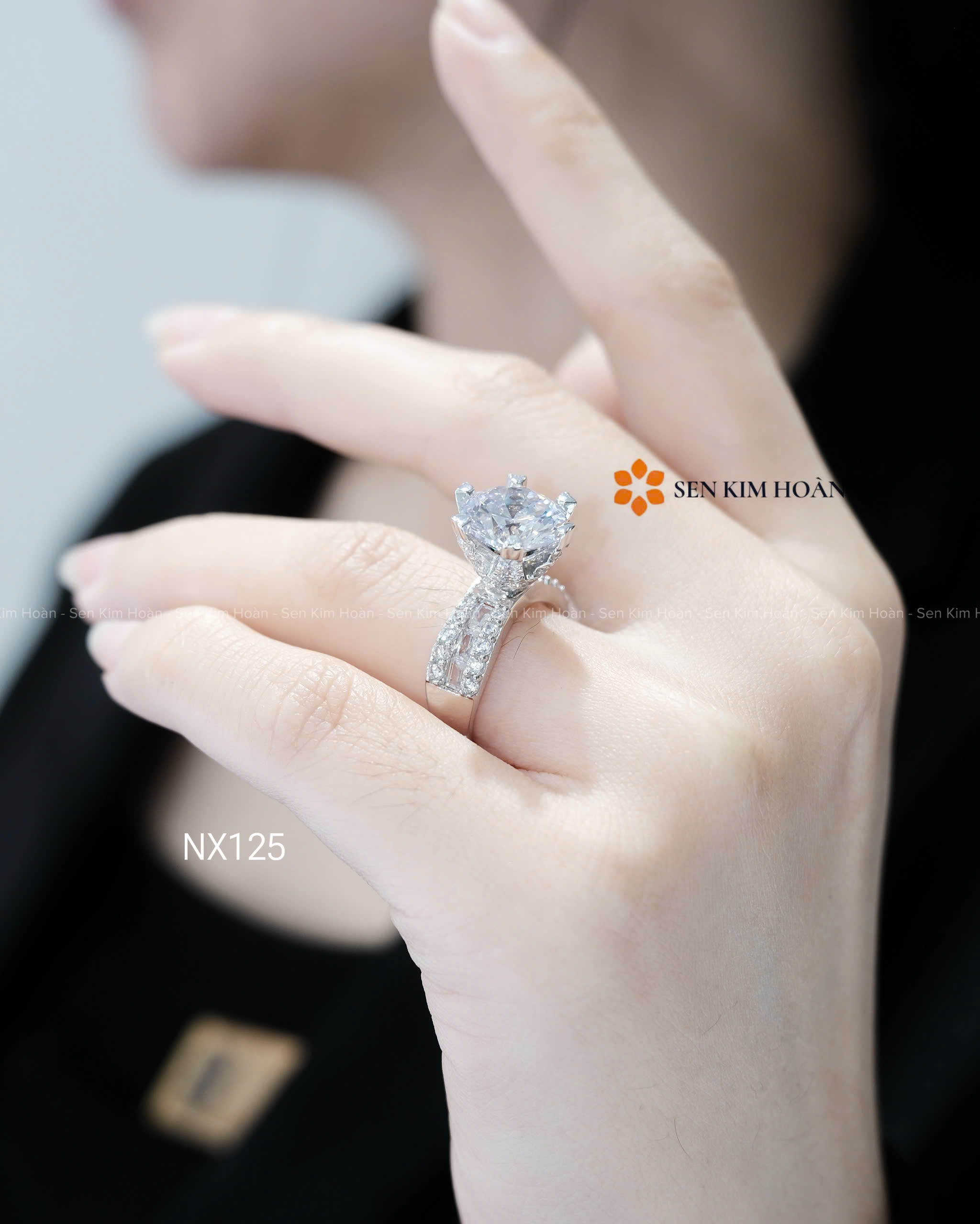 Nhẫn bạc đá CZ chủ 9li - SKH NX125-9