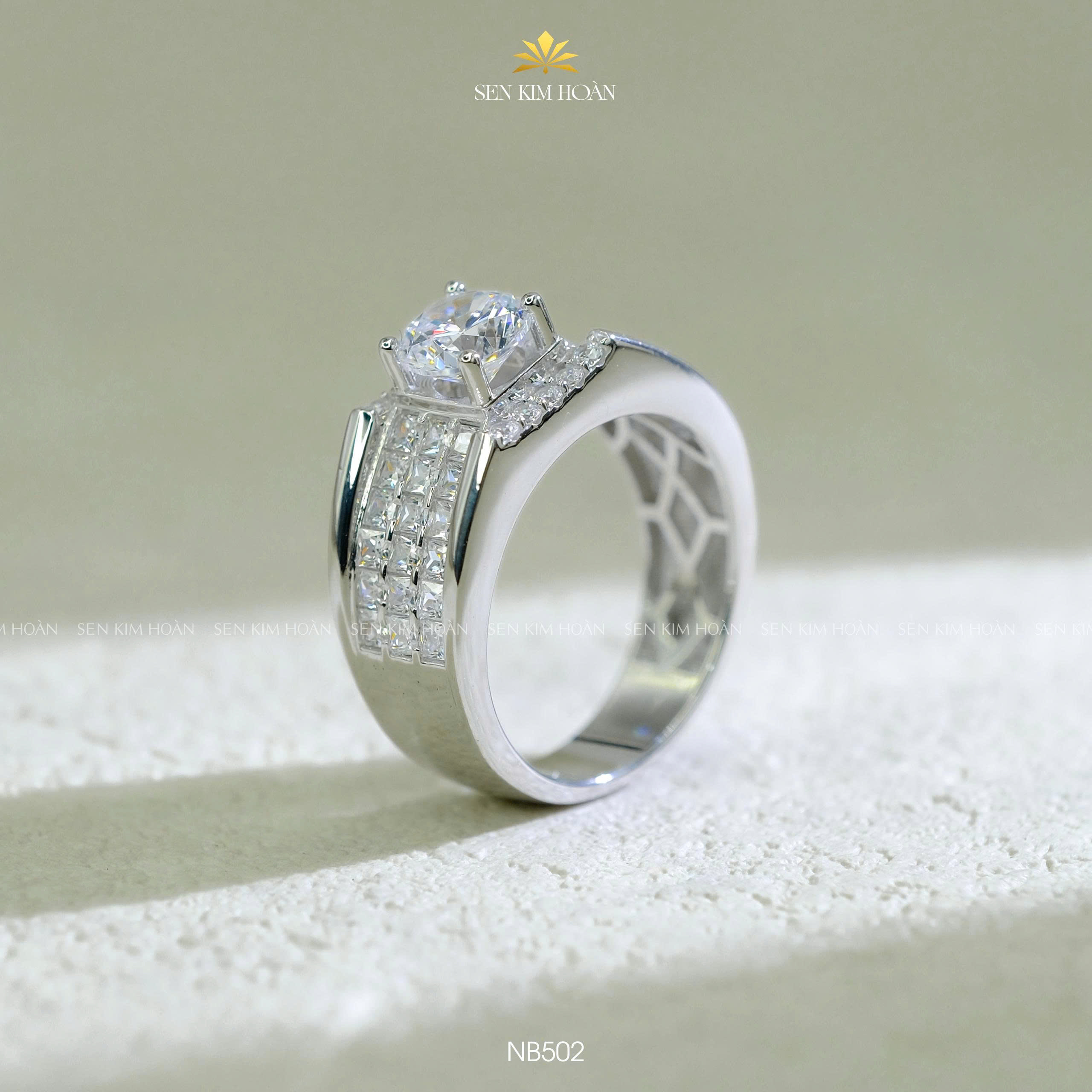 Nhẫn nam bạc chủ Moissanite 6li8 CCT - SKH NB502.CT5768-21