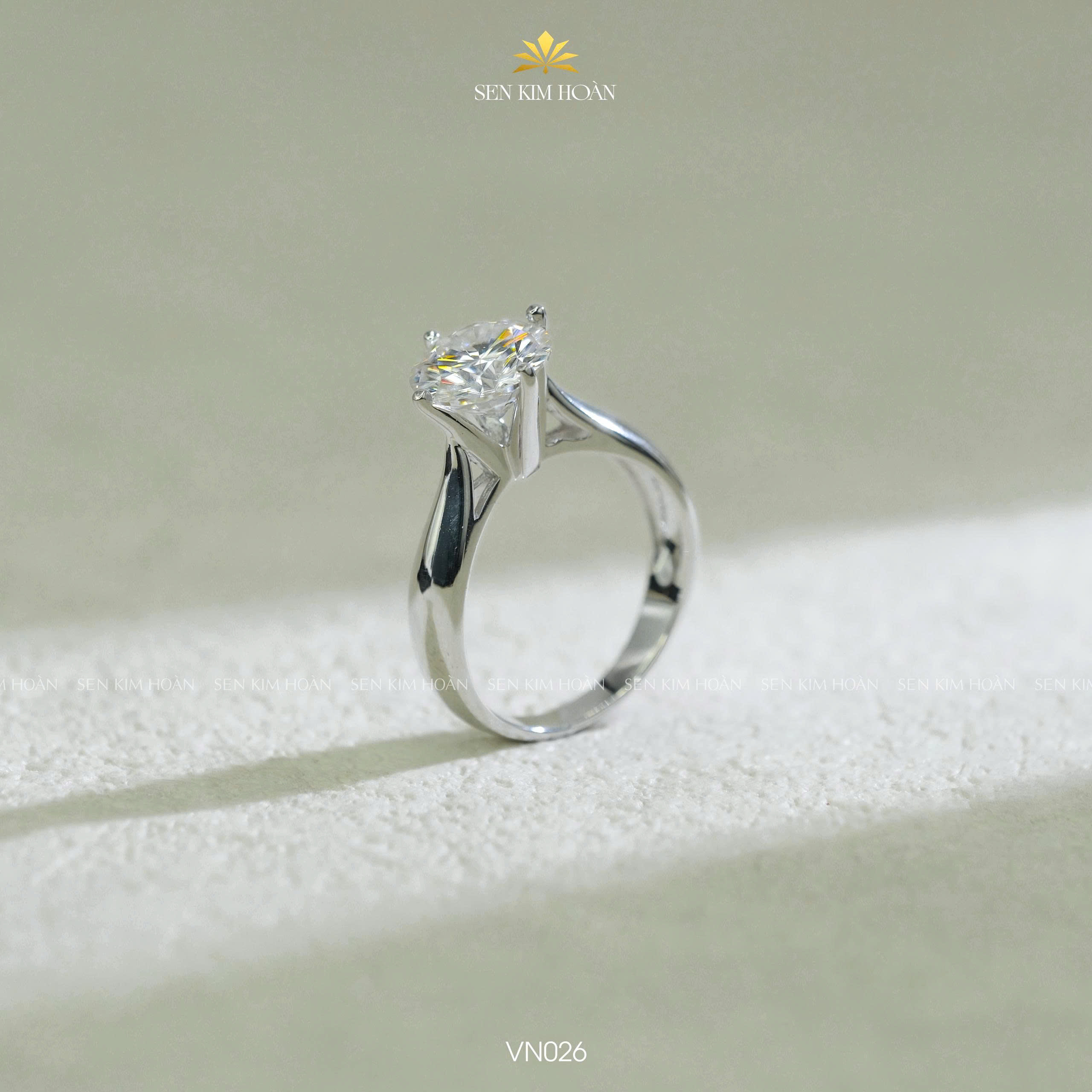 Nhẫn bạc chủ Moissanite 9li CCT - SKH VN026.CT5790