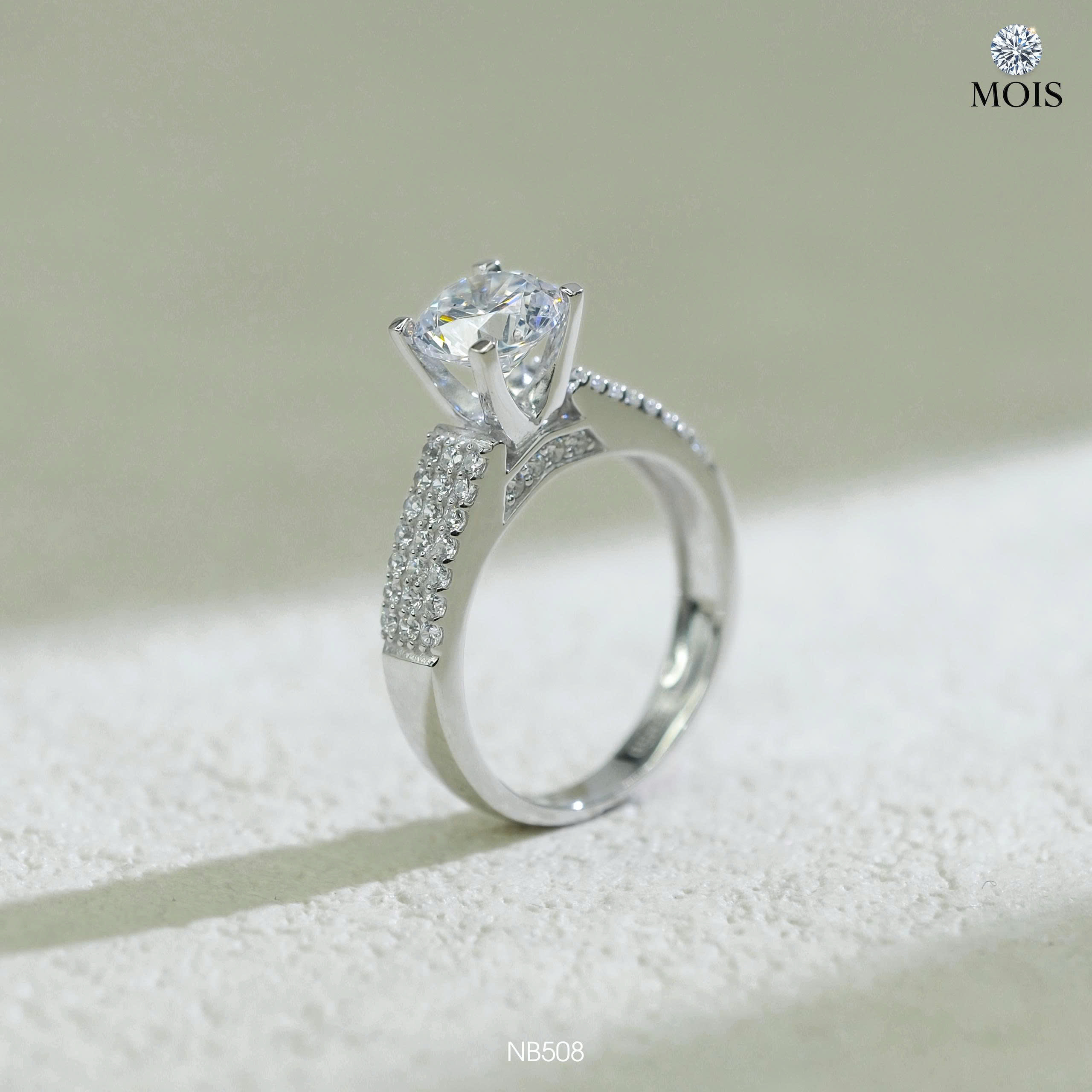 Nhẫn bạc chủ Moissanite 7li2 CCT - SKH NB508.CT5772