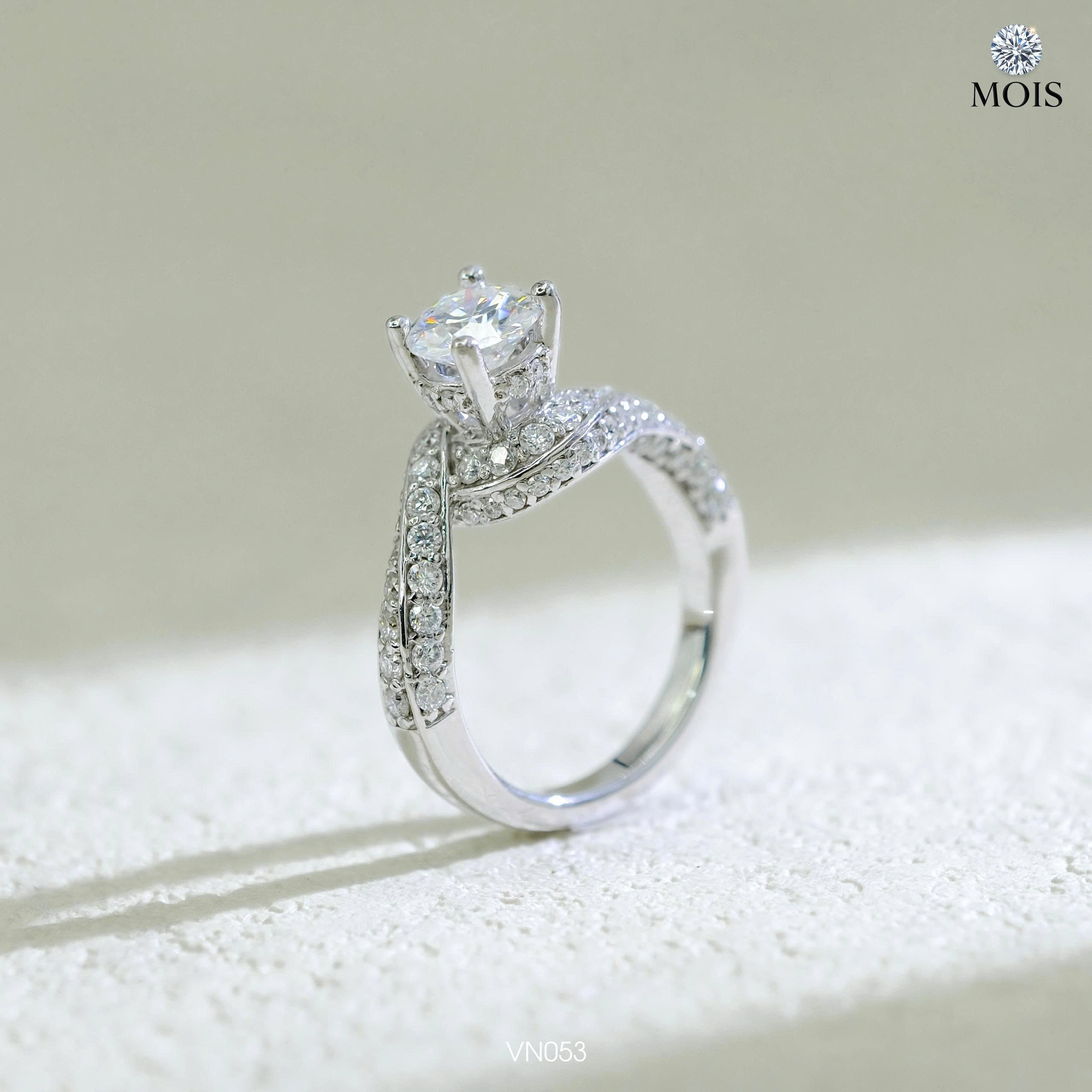 Nhẫn bạc chủ Moissanite 6li CCT - SKH VN053.CT5760