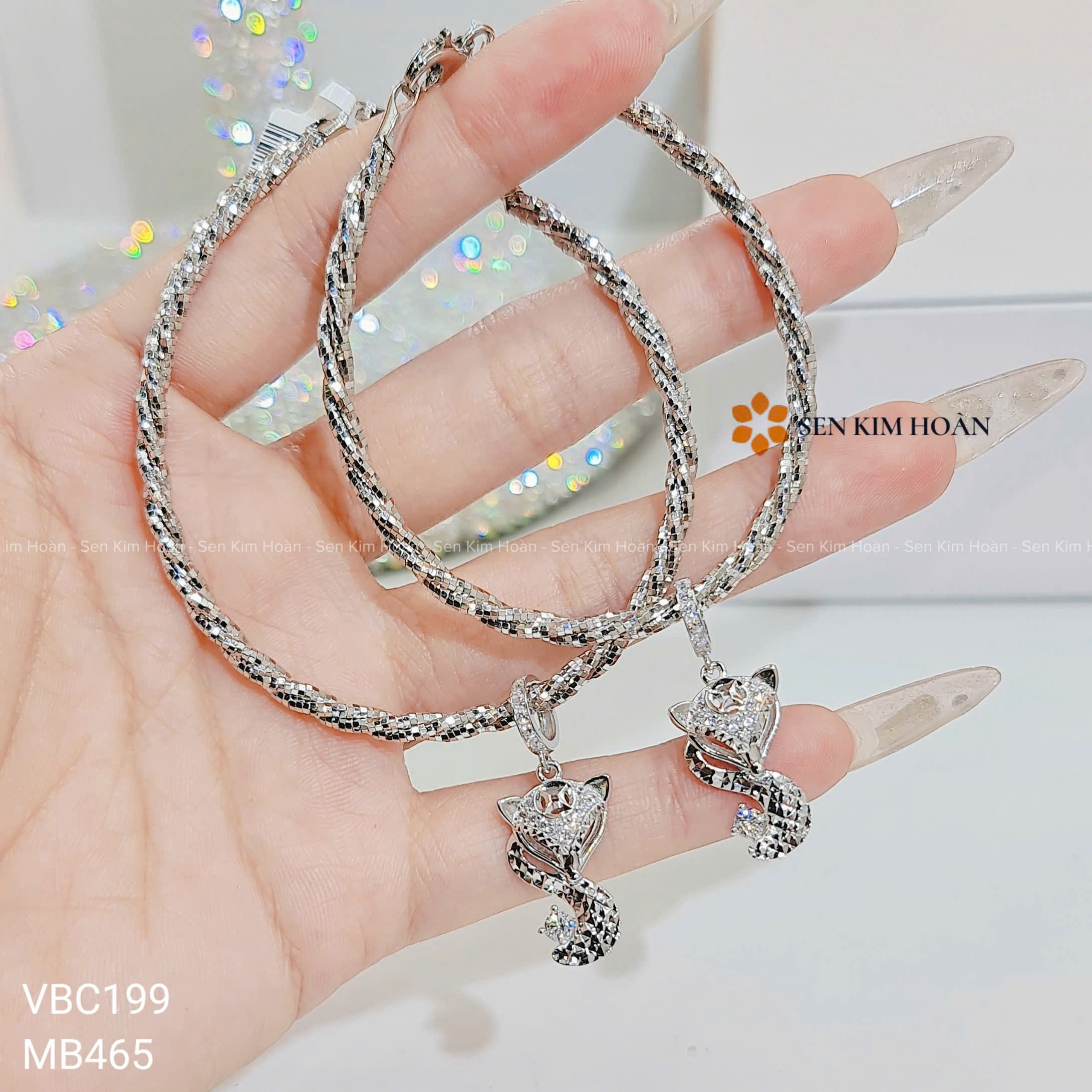 VÒNG TAY BÍNH DẺO CAO CẤP
