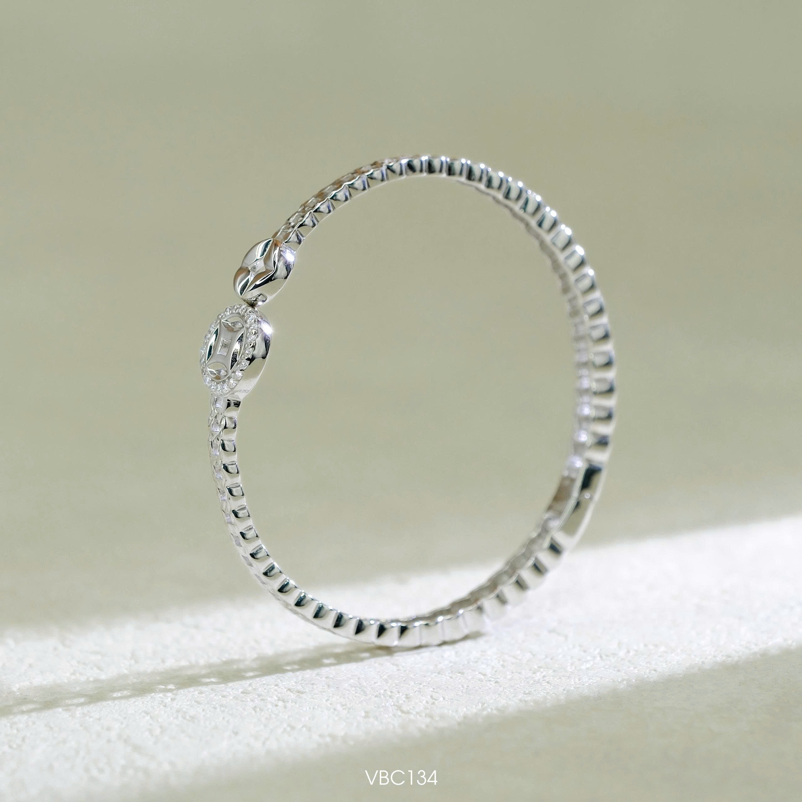 Vòng bạc đá CZ kim tiền - SKH VBC134
