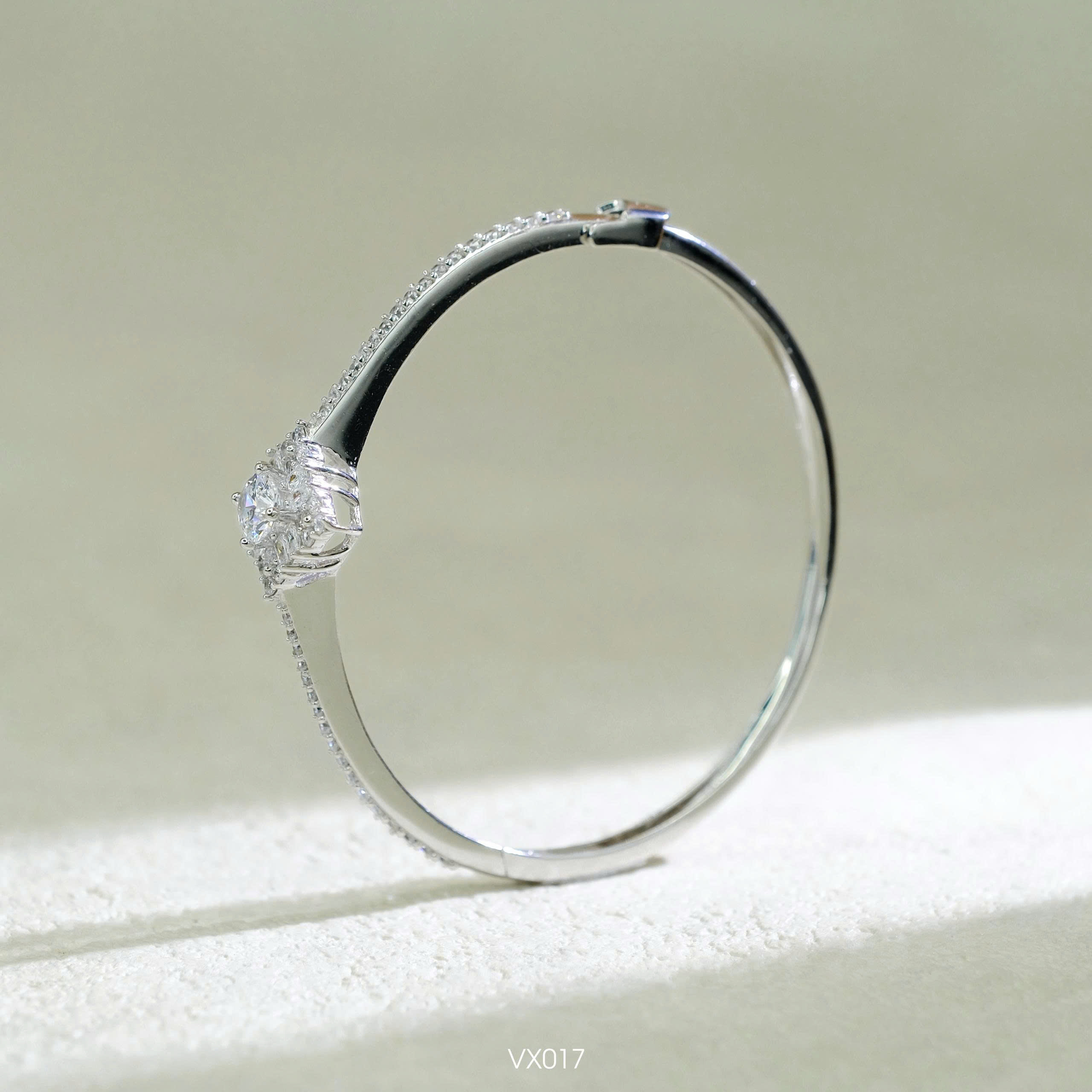 Vòng bạc đá CZ chủ 5li5 - SKH VX017-48