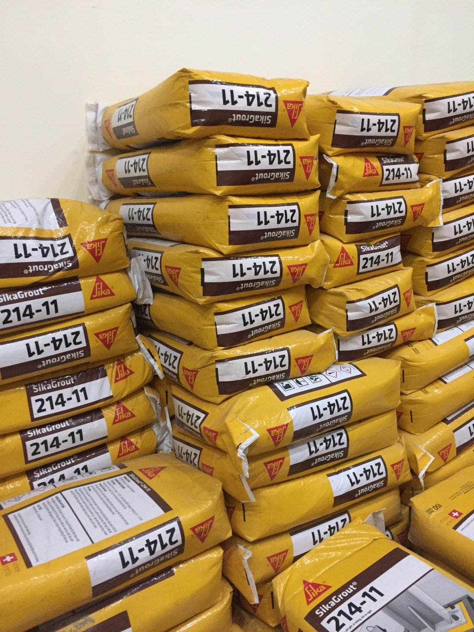 Bao 25kg SikaGrout 214-11 Vữa Rót Cường Độ Cao Không Co Ngót