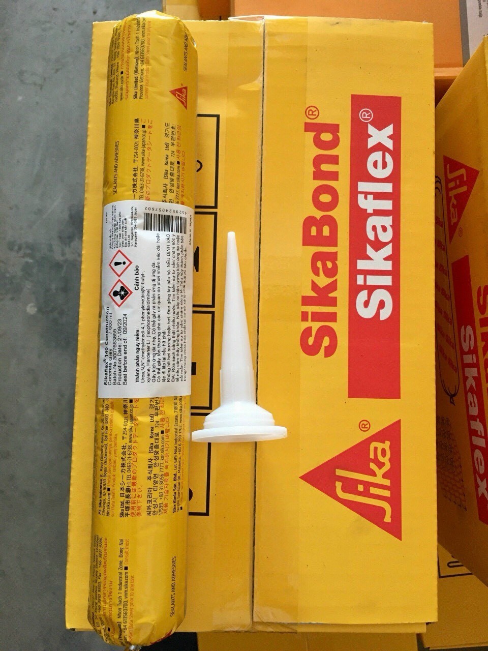 Tuýp 600ml Keo Trám Khe Sika Đàn Hồi Sikaflex Construction