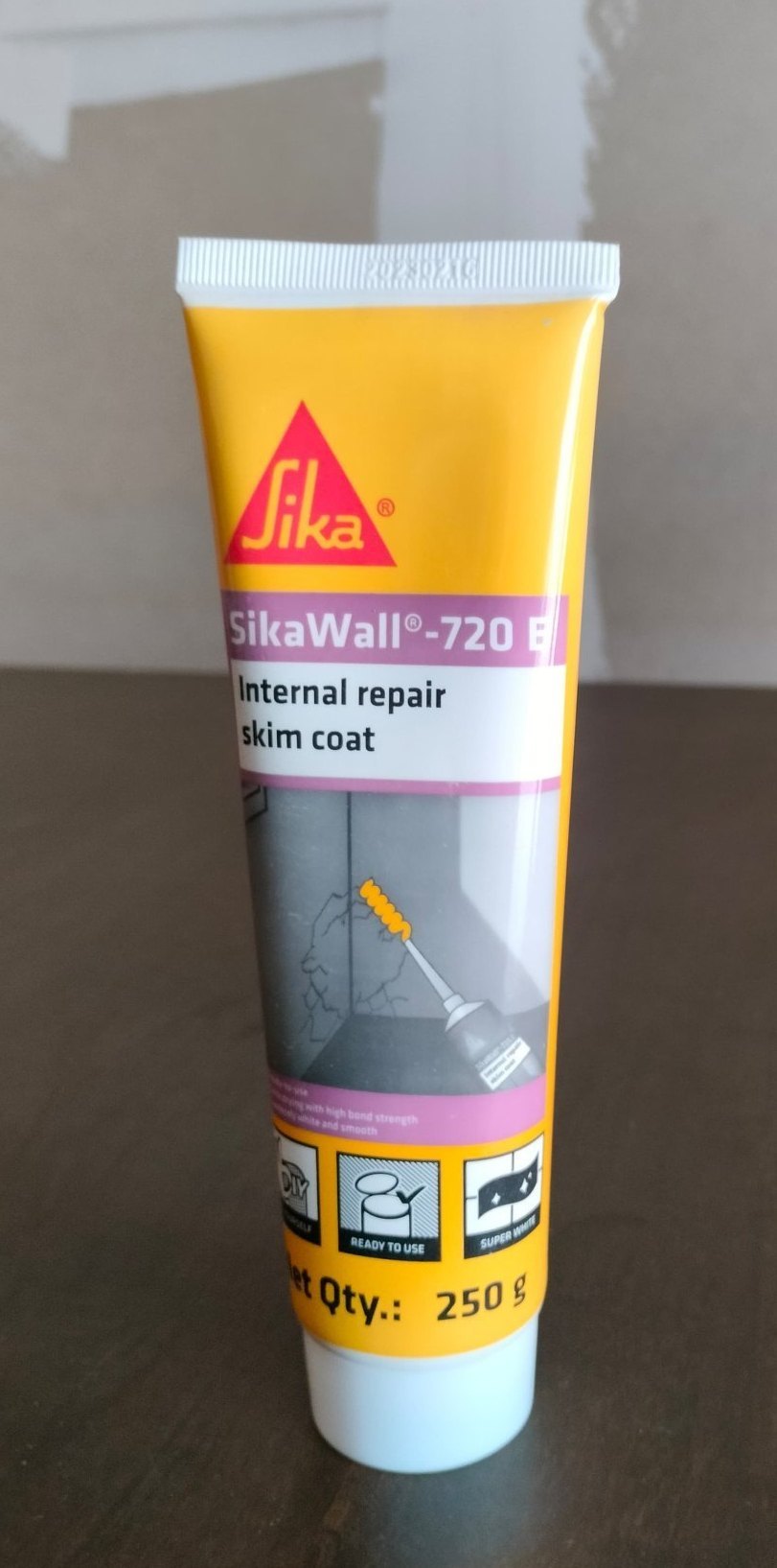 Tuýp 250g Keo trám tường SikaWall 720 E Xử lý vết nứt, khe hở nhỏ