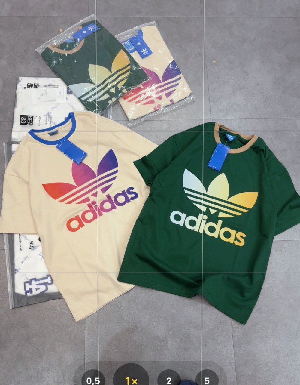 ÁO PHÔNG ADIDAS XANH/BE