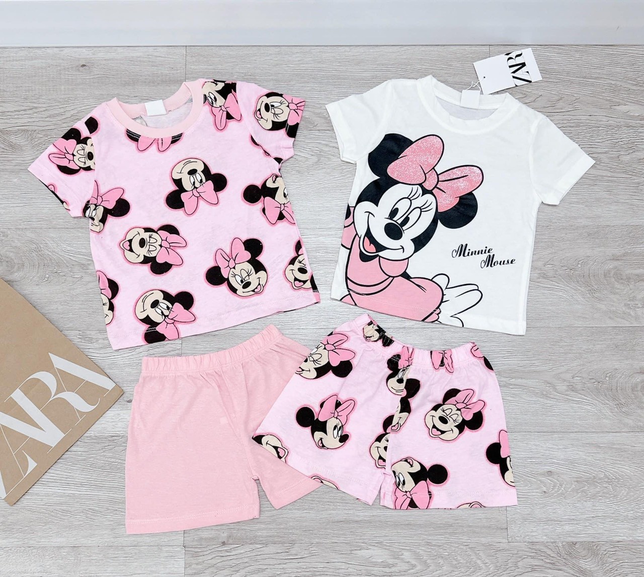 SET MICKEY HỒNG TRẮNG