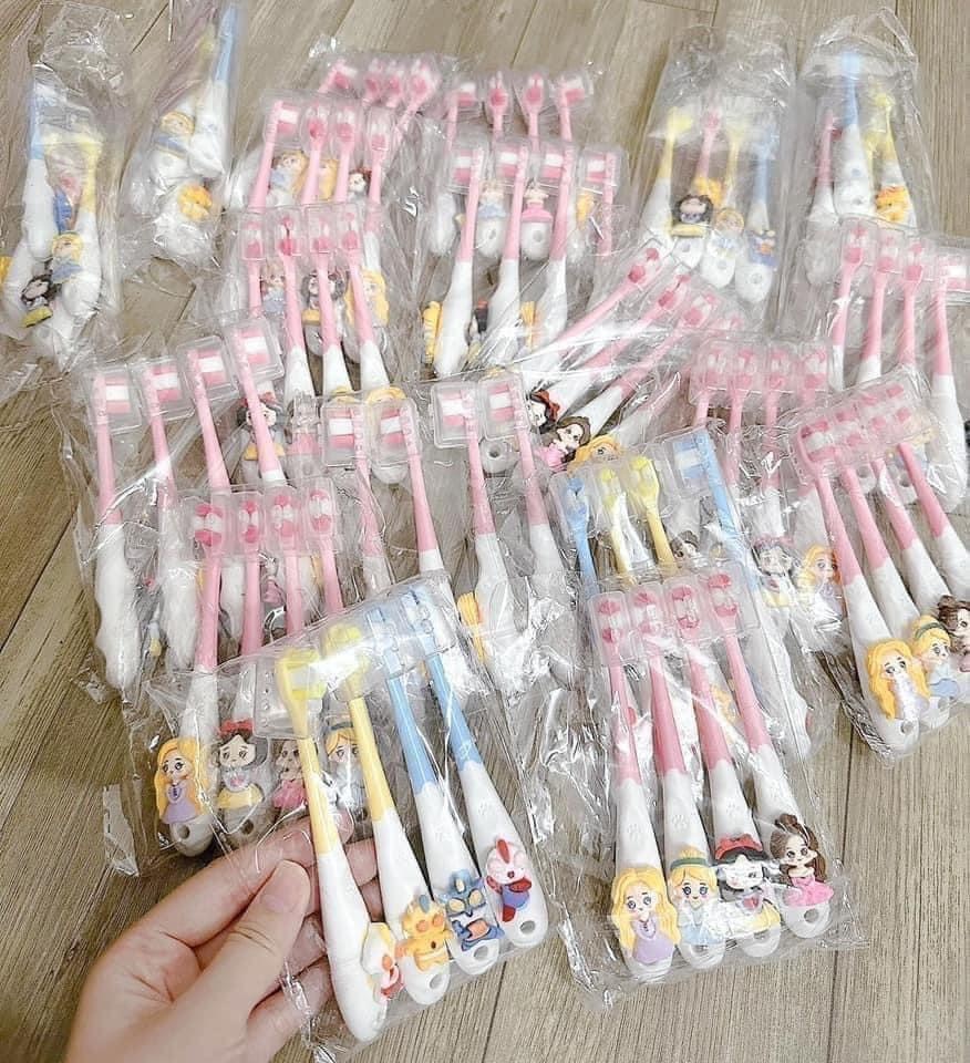 SET 4c BÀN CHẢI CHO BÉ YÊU