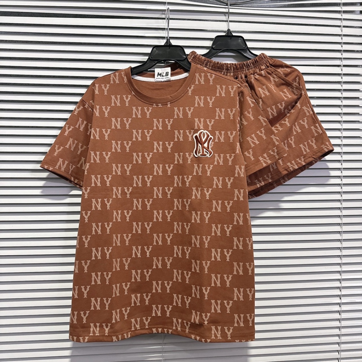 SET MLB NY IN TRÀN MÀU NÂU CHO NỮ