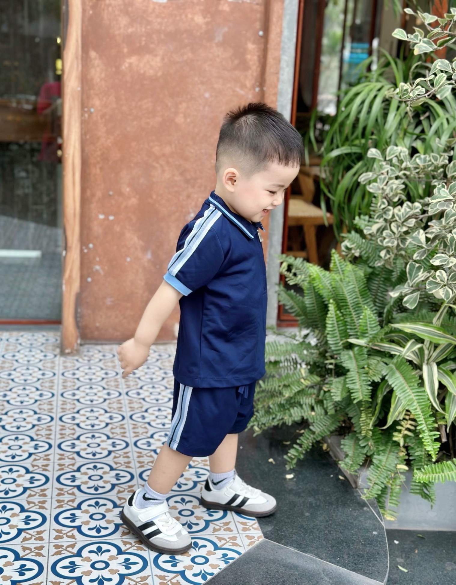 BỘ XANH CỔ TRỤ BÉ