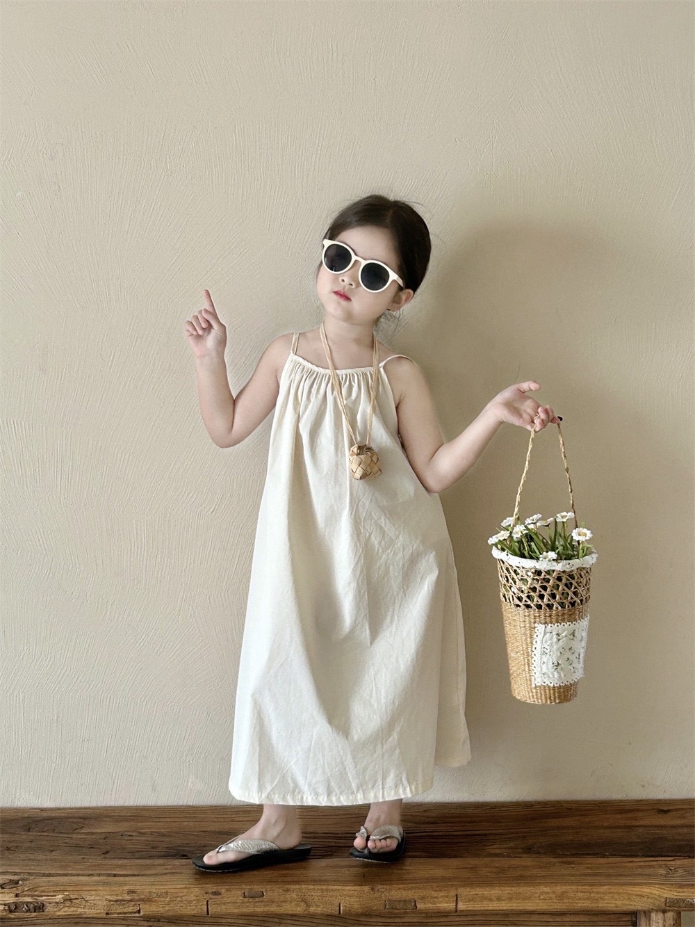 VÁY 2 DÂY HỞ LƯNG ĐŨI BE