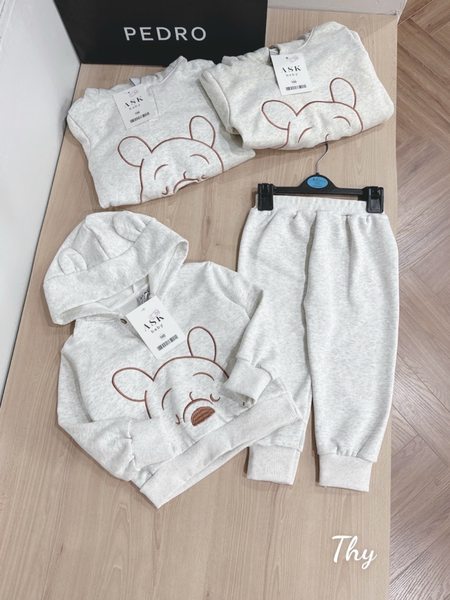 bộ nỉ gấu Pooh có mũ