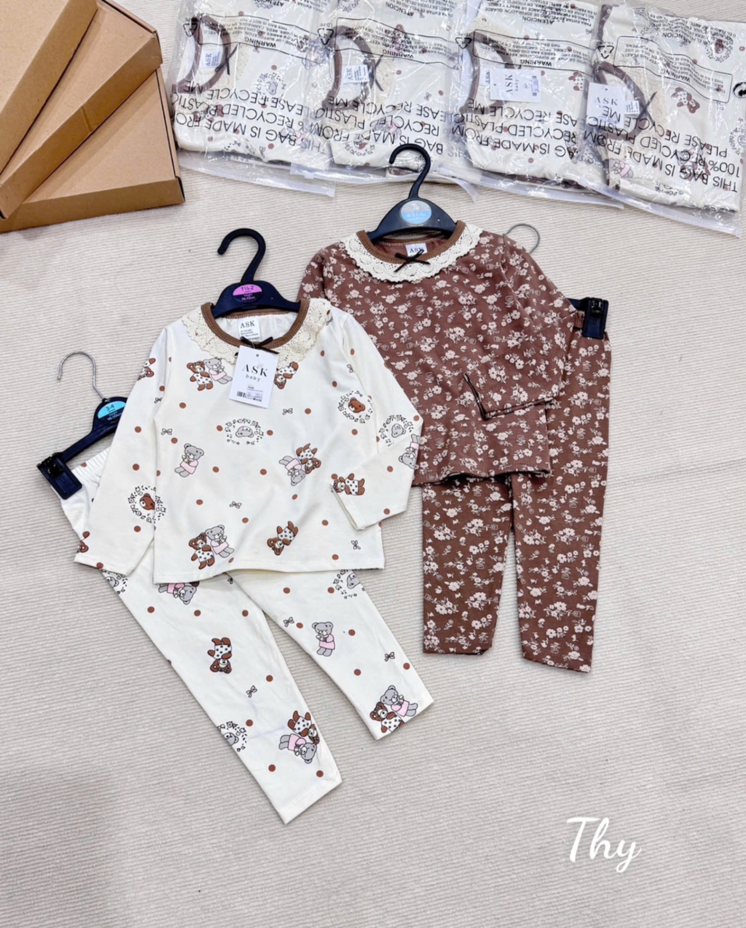set 2b hoa nhí gấu nâu