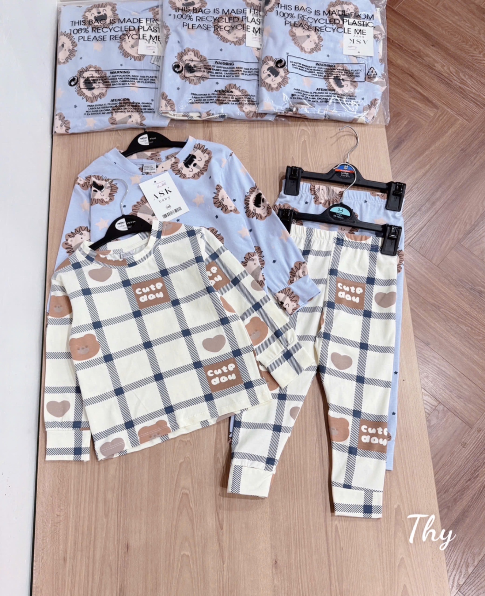 set 2b caro sư tử