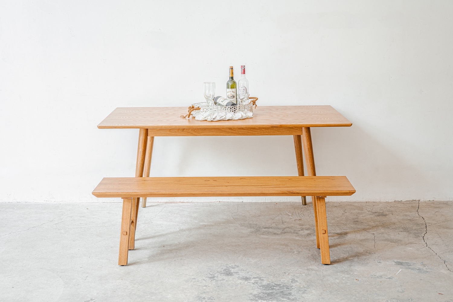 Ventura Dining Table