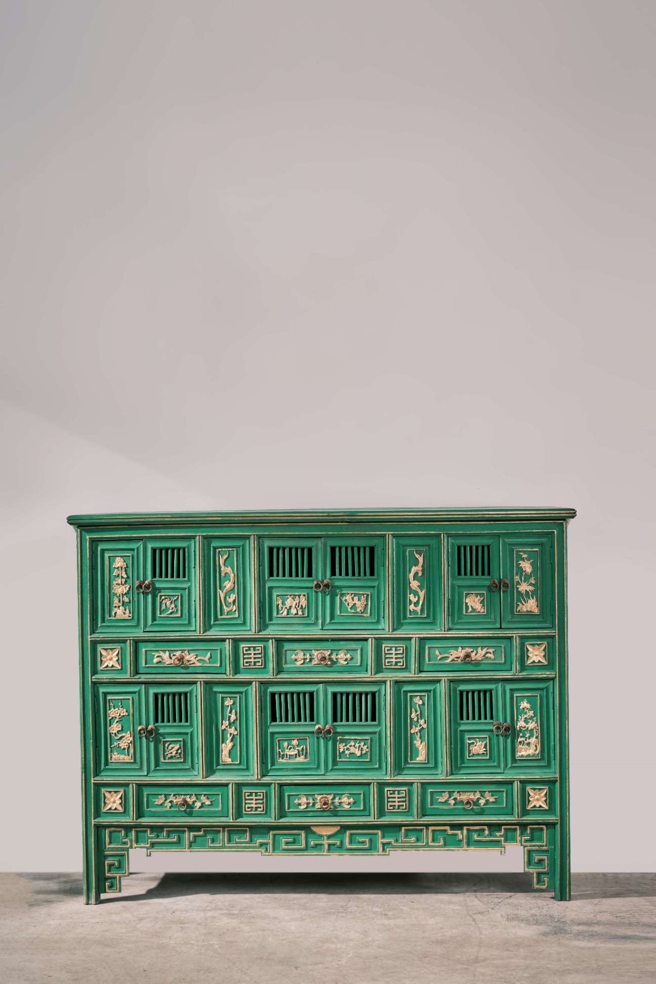 Traditional Vietnamese Displayed Cabinet