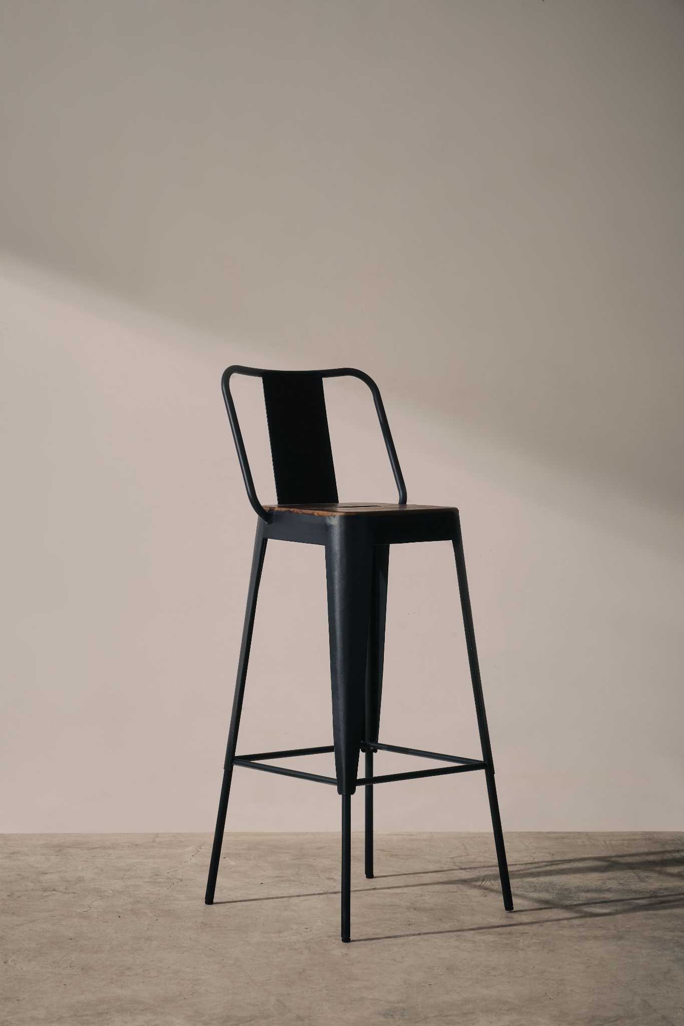 Bar Chair 9