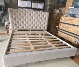 Queen Bed - 8