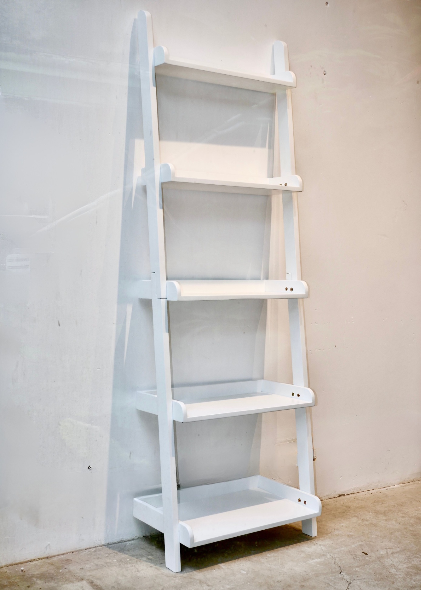 Bookcase Rubber Wood