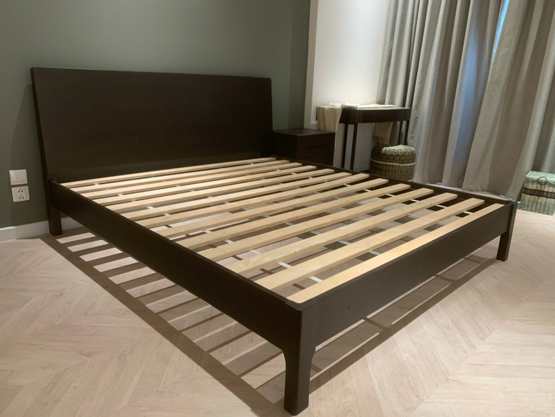 King bed - 4