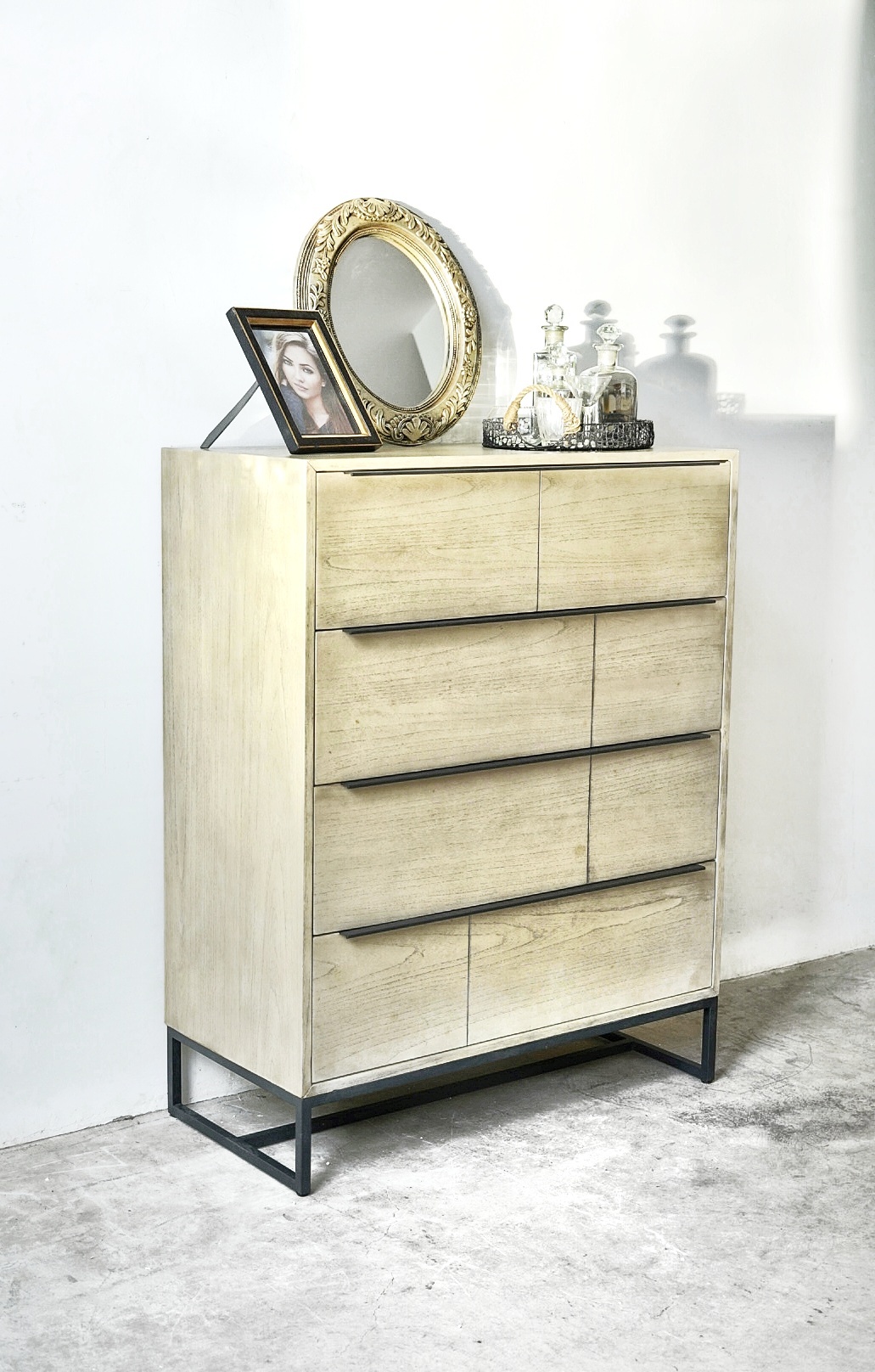 New Hasting Tallboy with 4 Drawers