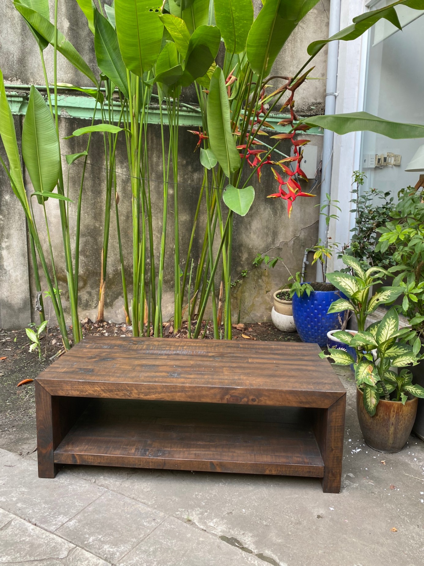 New York TV Coffee table