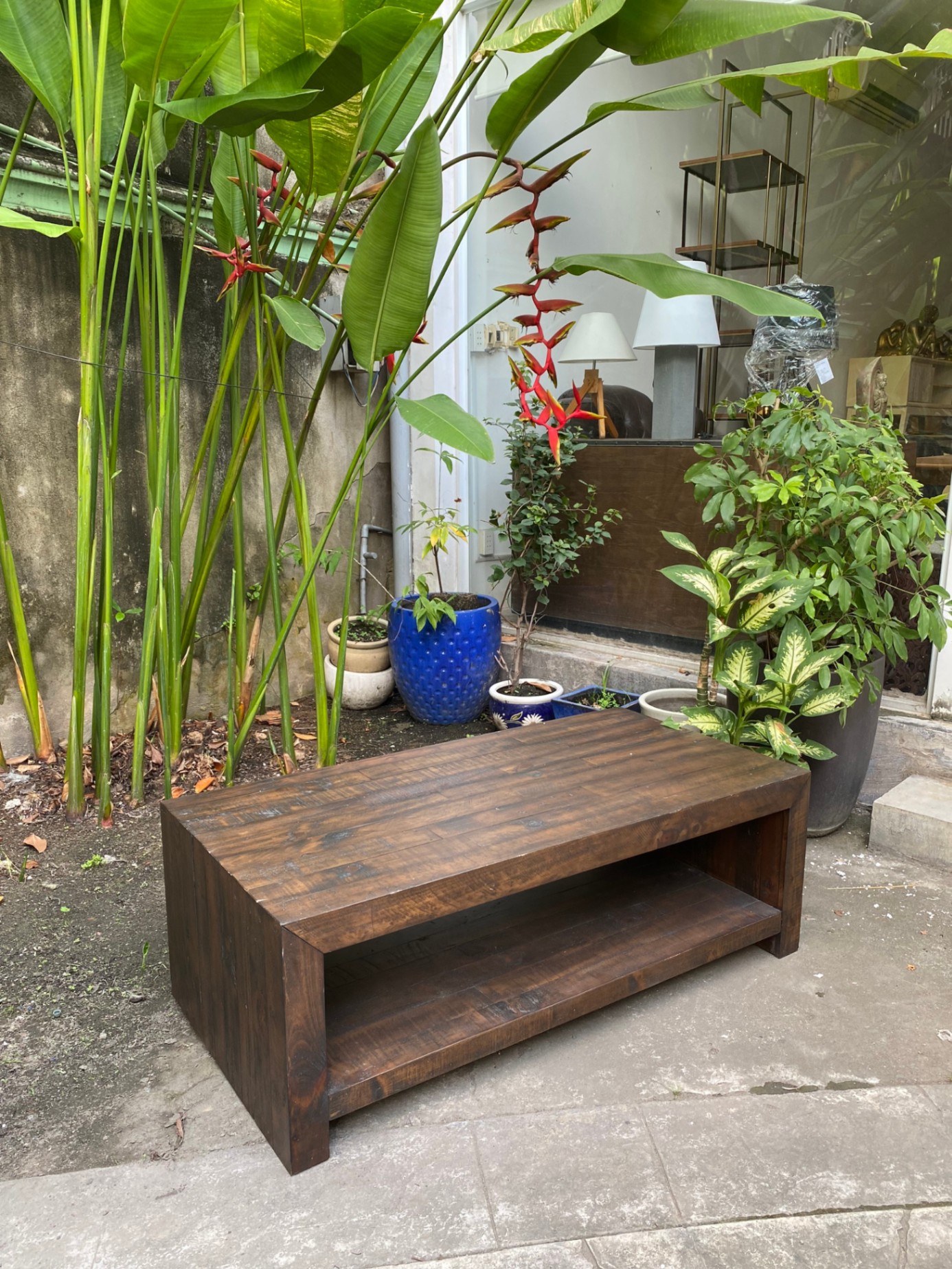New York TV Coffee table