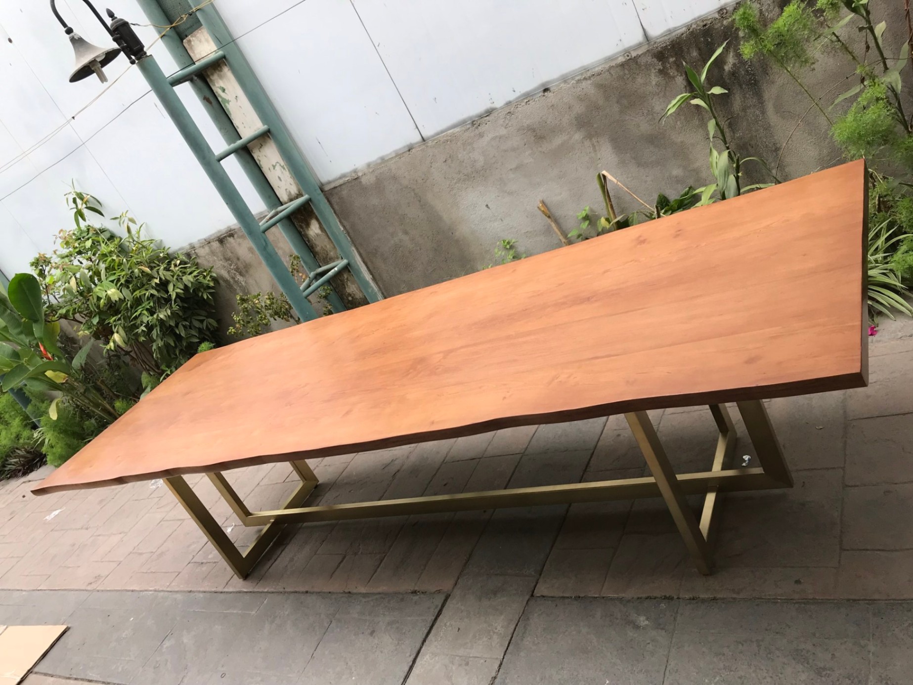 Ash Wood Dining Table