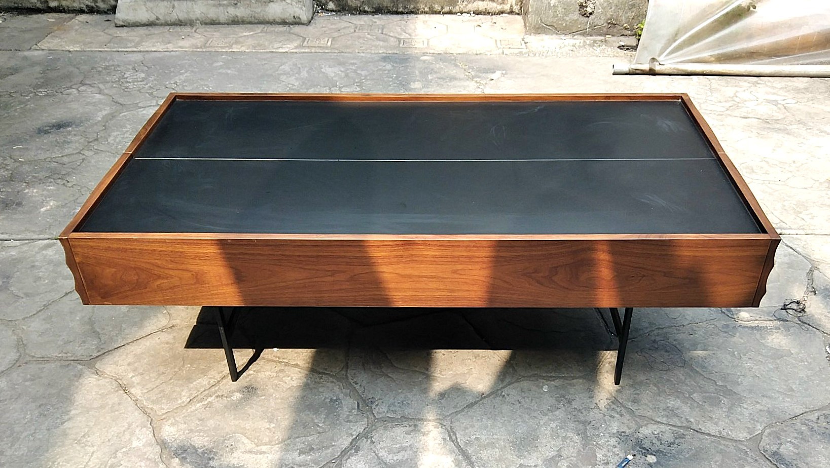 Extend Swell Coffee Table