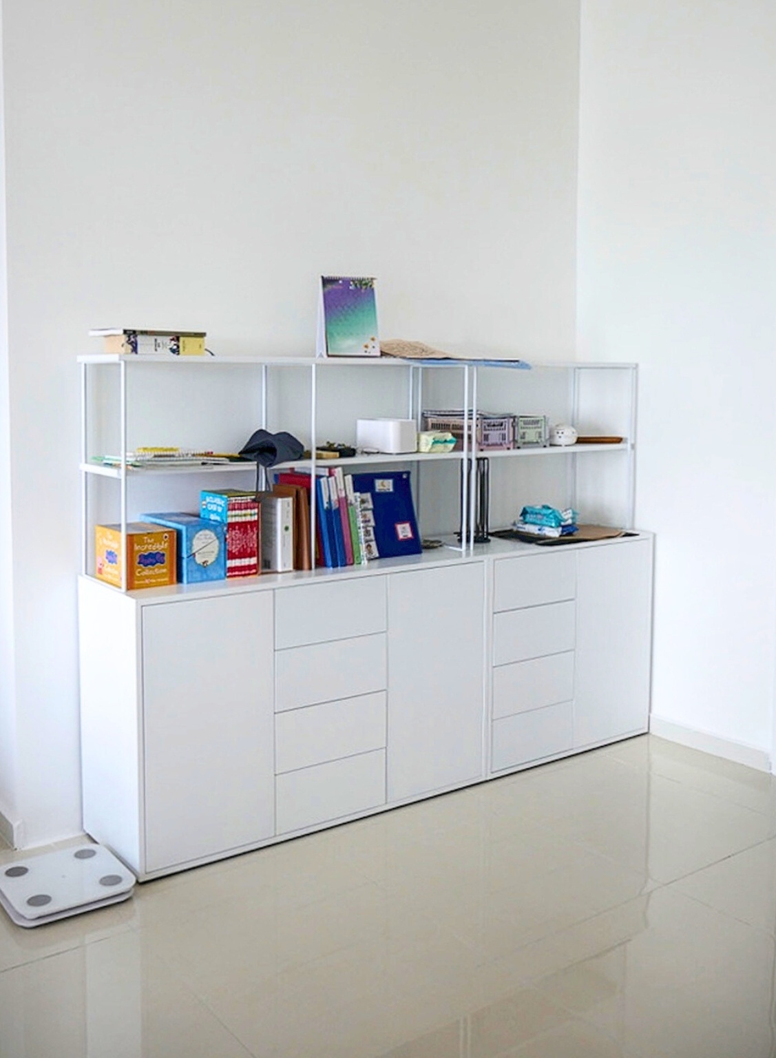 Kid Cabinet with open shelf