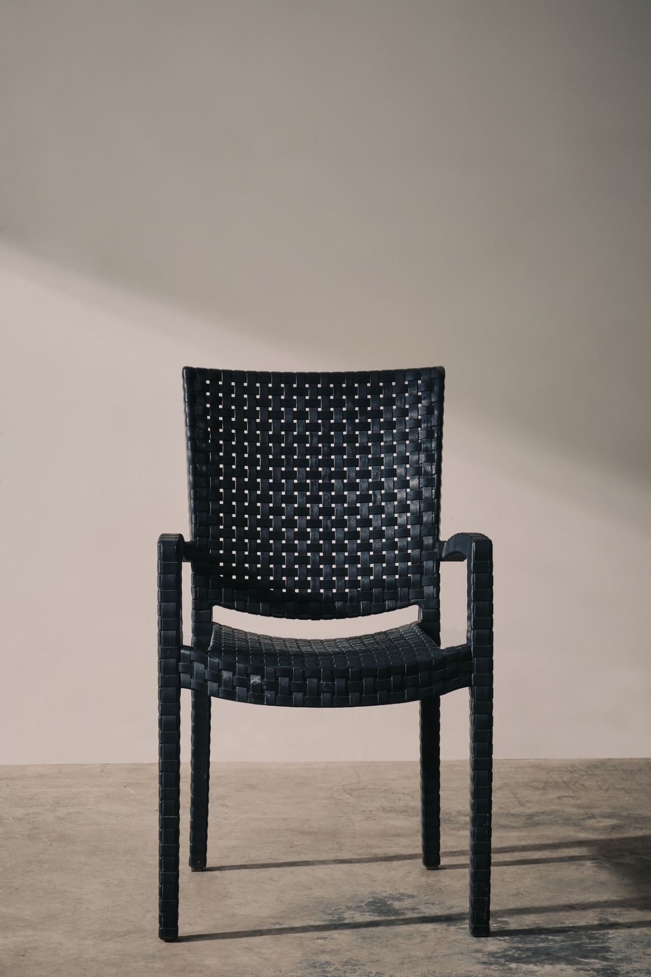 Malo Armchair