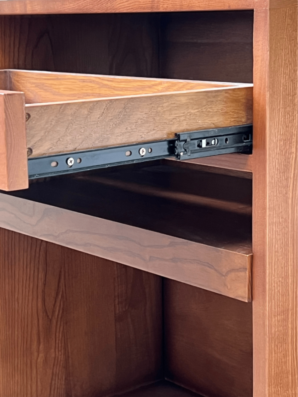 Wine Cabinet 18
