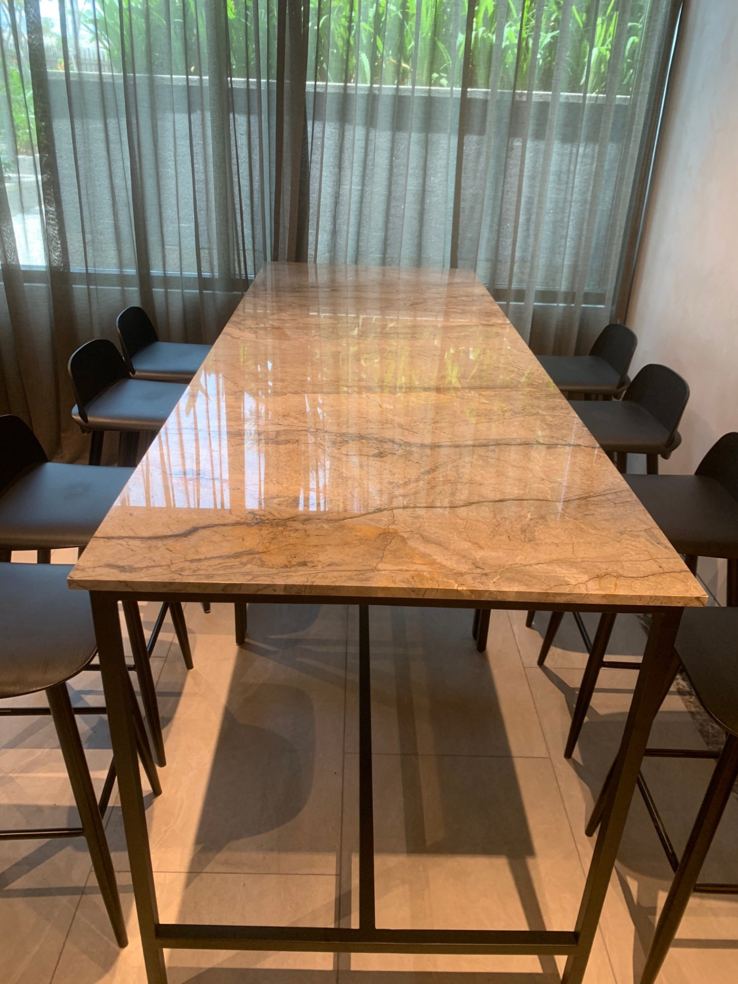 Bar Table 12