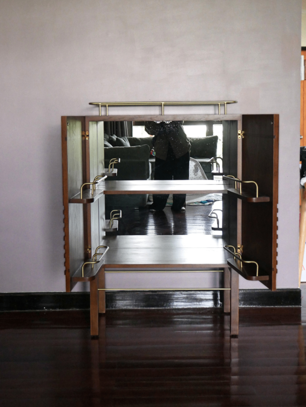 Wine Cabinet 17