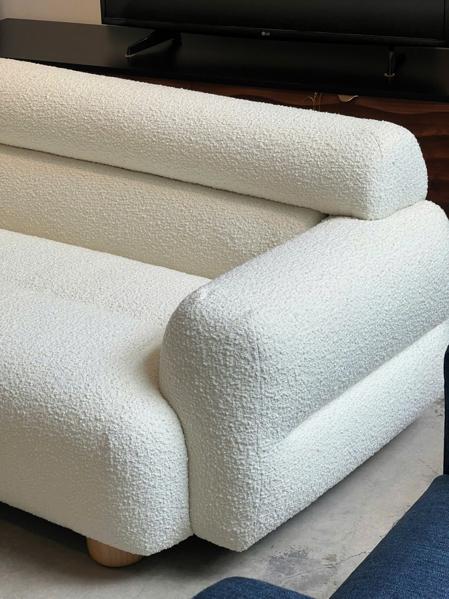 Sofa- 3 Seater - Curve