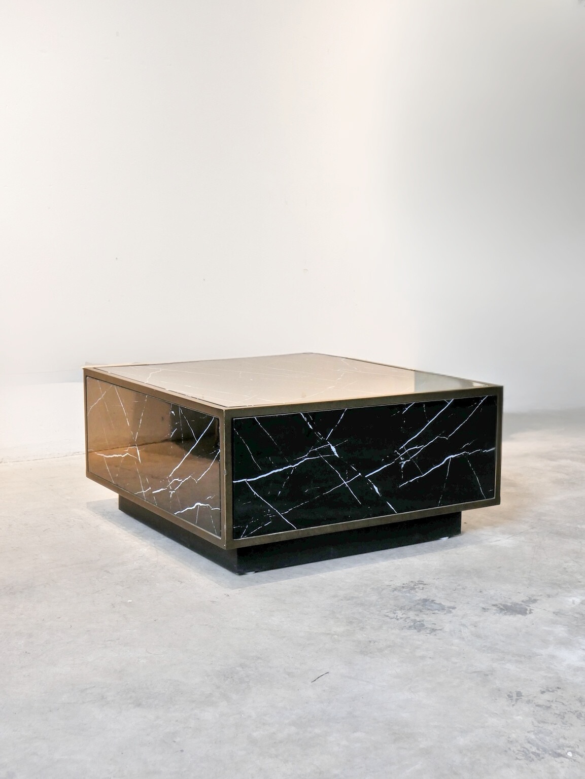Marble Coffee Table 36