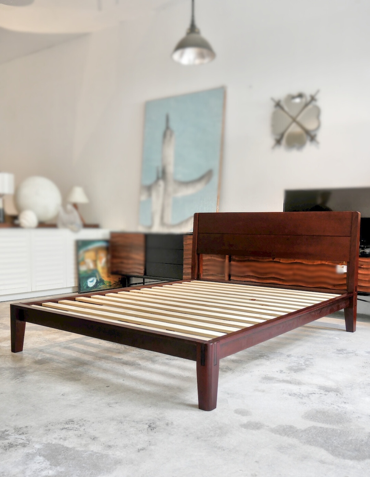 Queen Bed 42