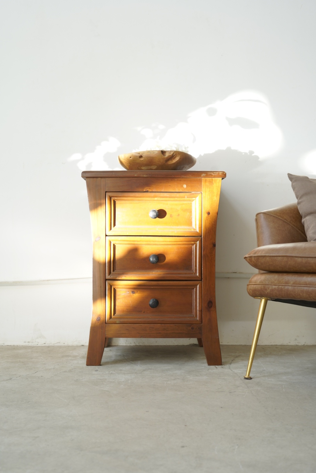 Bedside Table 49