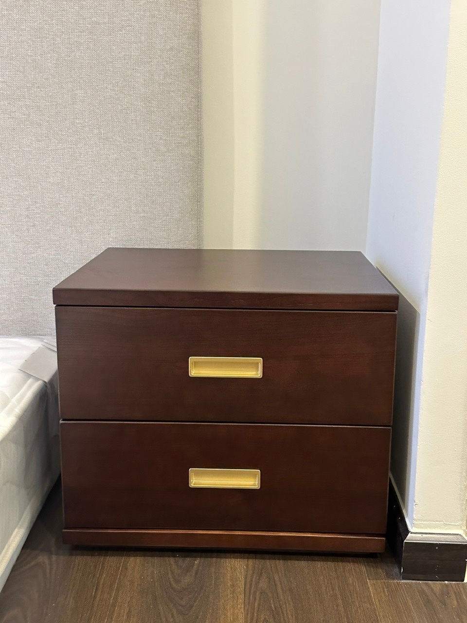 Bedside Table 54