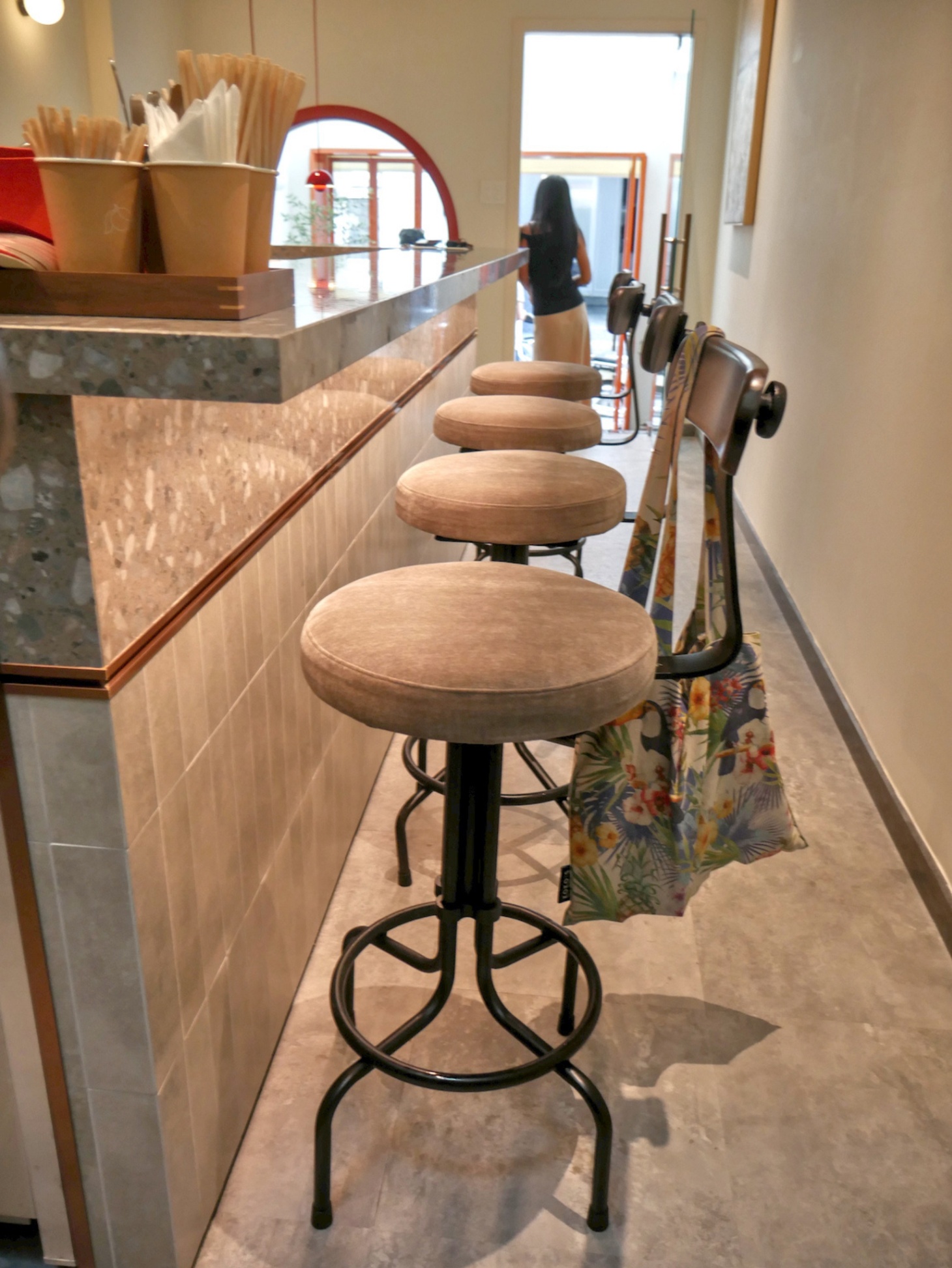 Ghế Bar Swivellable 17
