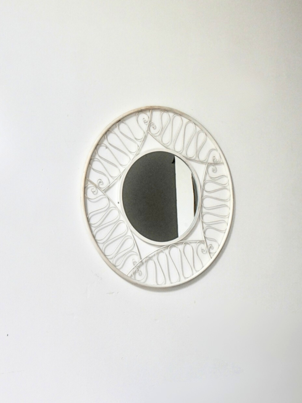 Hanging mirror 37