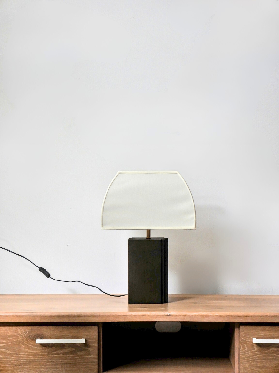 Oregon table lamp